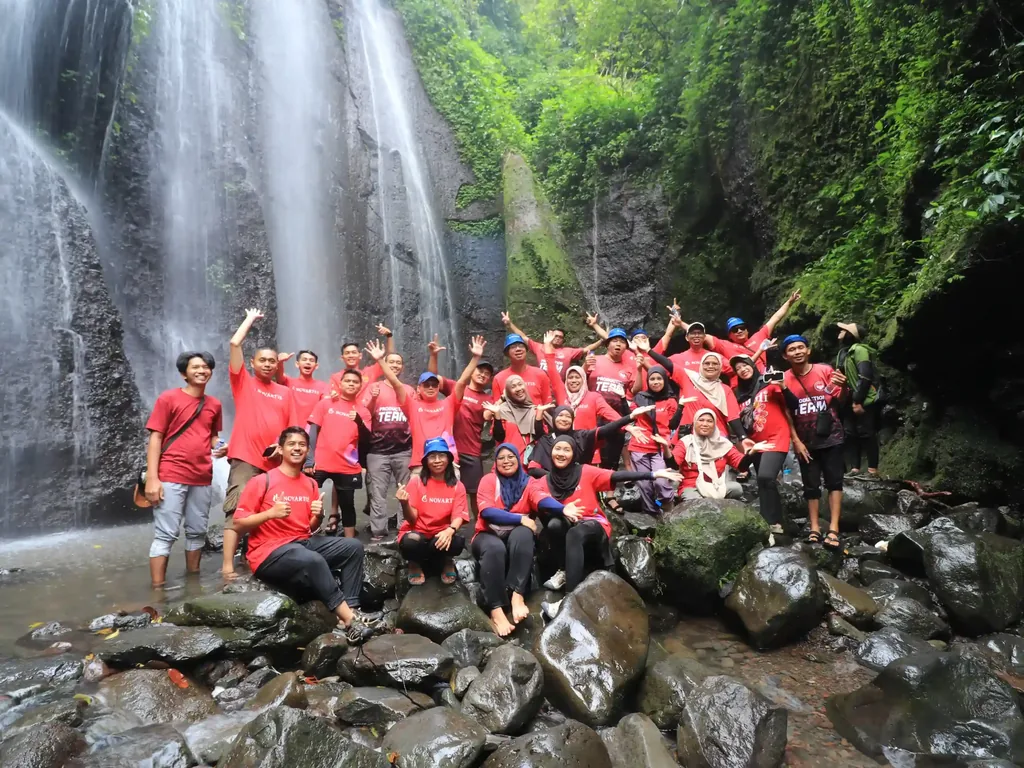 Trekking Curug Highland Park Resort