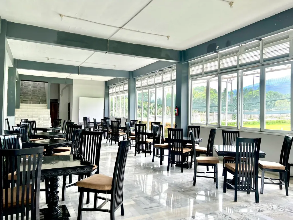 Golf Dining Space Highland Park Resort