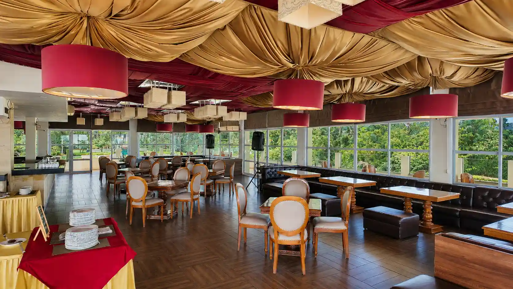 Mountain Lounge Lt. 3 Highland Park Resort