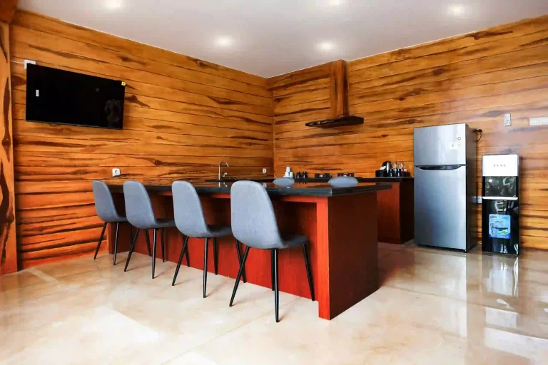 Dapur Villa Keluarga Alpine House
